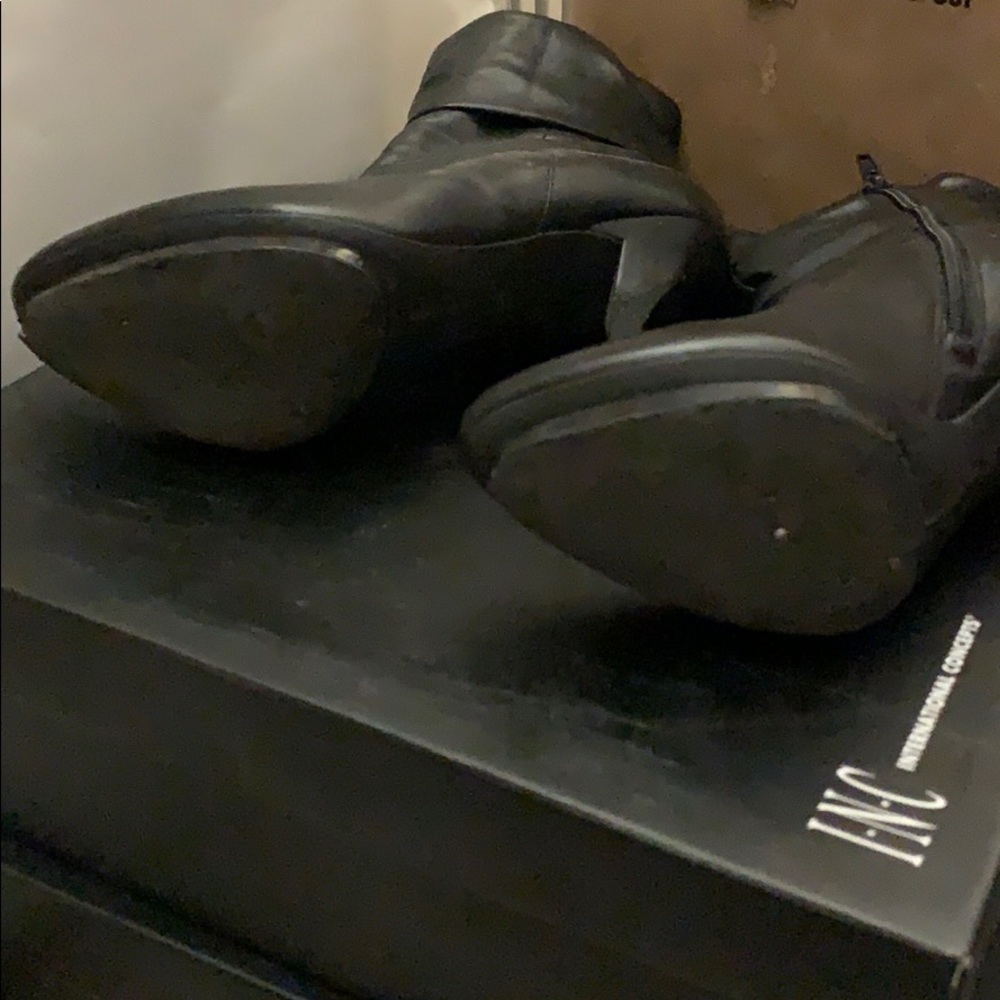 Inc boots - Picture 3 of 5